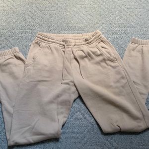 tan, h&m comfortable sweatpants / joggers